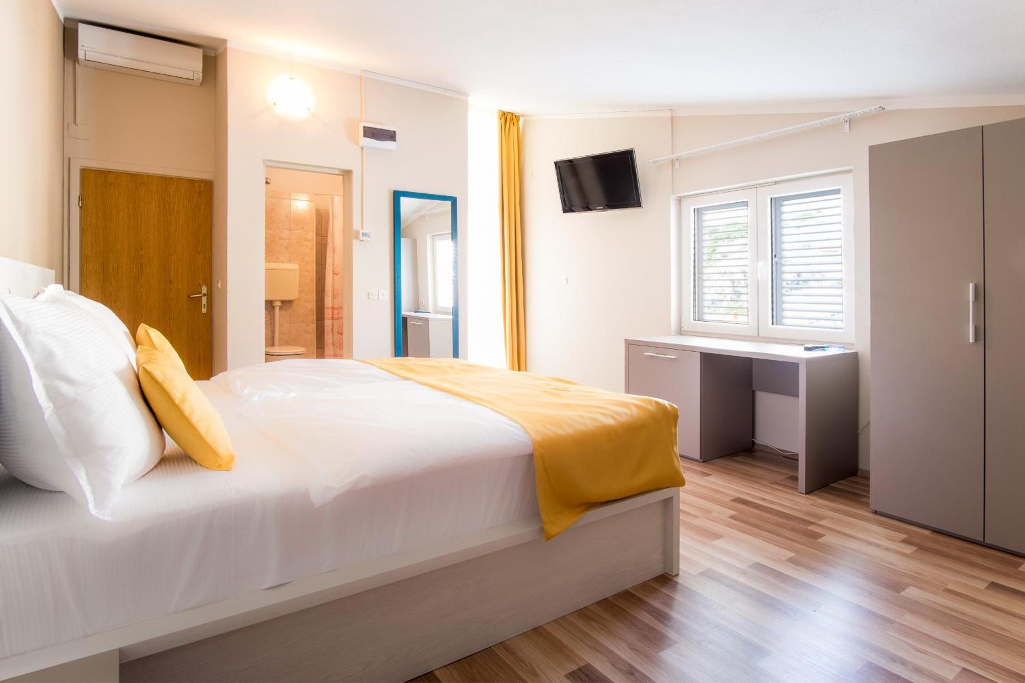 Rooms Nadia Stara Baška Værelse billede